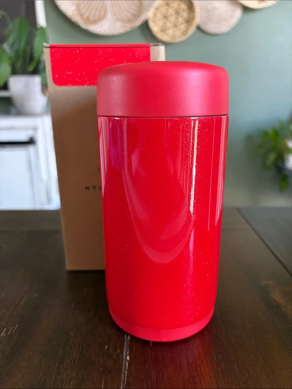 HydroJug 12oz Slim Can Cooler in Holly! New!